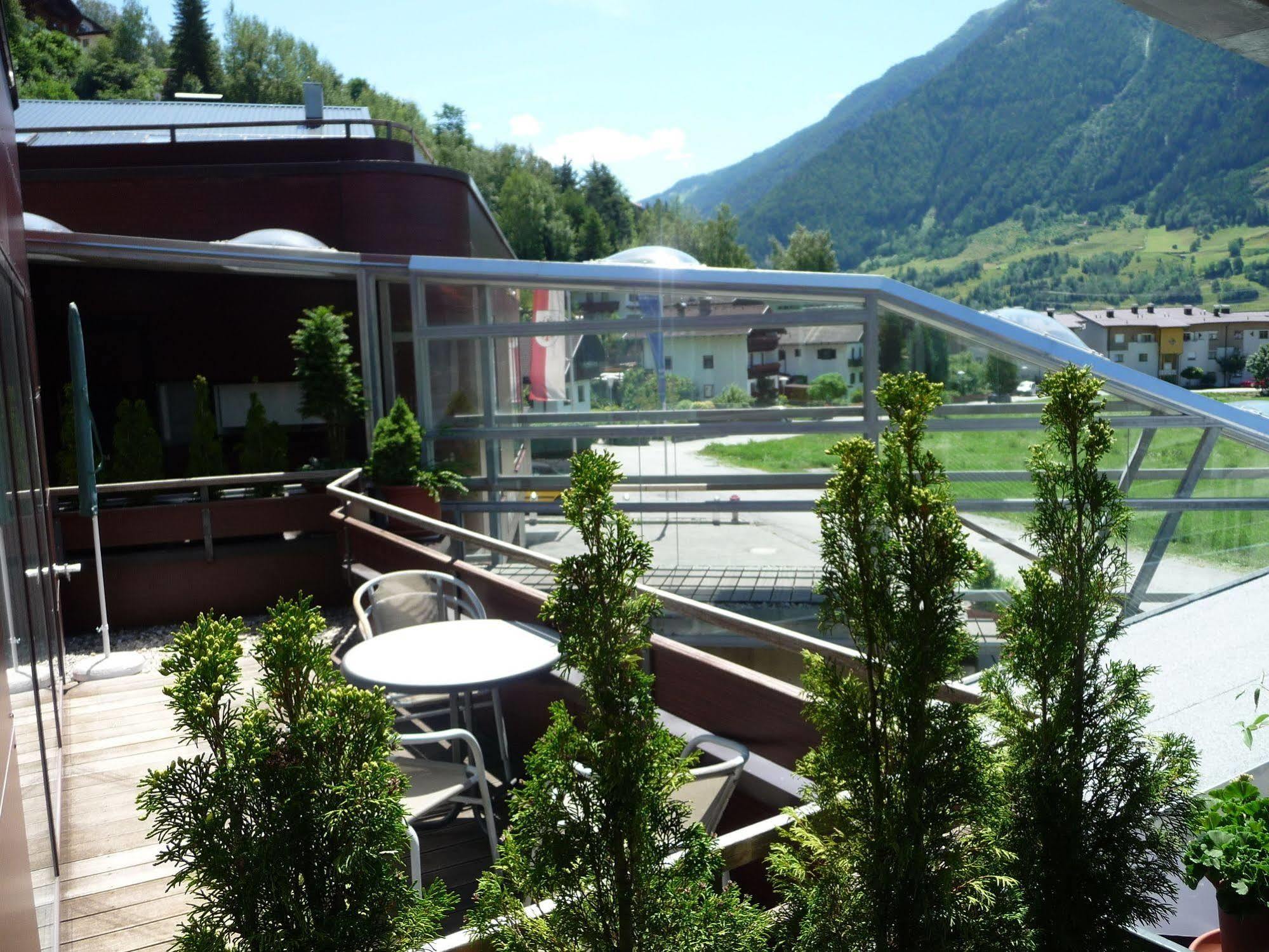 Sun Matrei Design Apartments Matrei in Osttirol Exterior photo